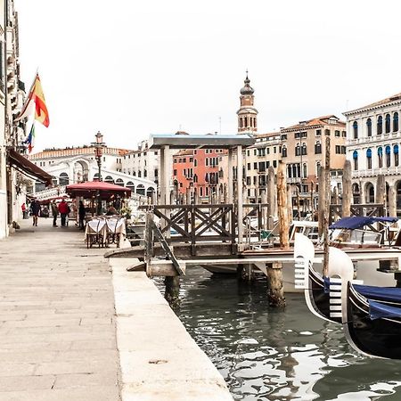 Charming Apartment On The Grand Canal R&R Venedig Eksteriør billede