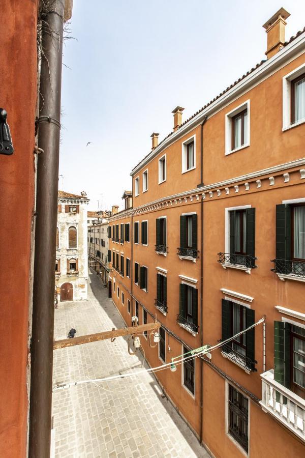 Charming Apartment On The Grand Canal R&R Venedig Eksteriør billede